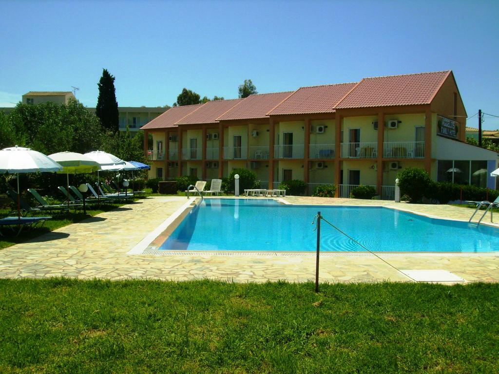 Aparthotel Aggelos Family Moraḯtika